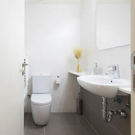 Bravissimo Cort Reial-3b