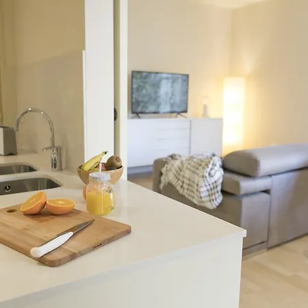 Bravissimo Cort Reial-3b Апартаменти Жерона