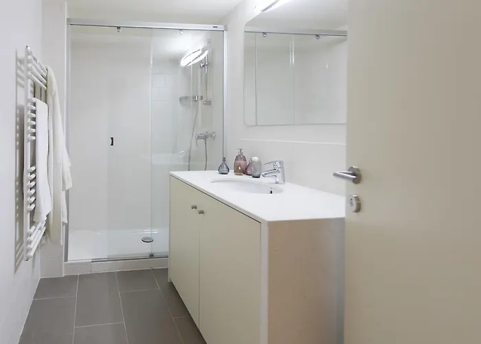 Апартаменты Bravissimo Cort Reial-3b Жирона