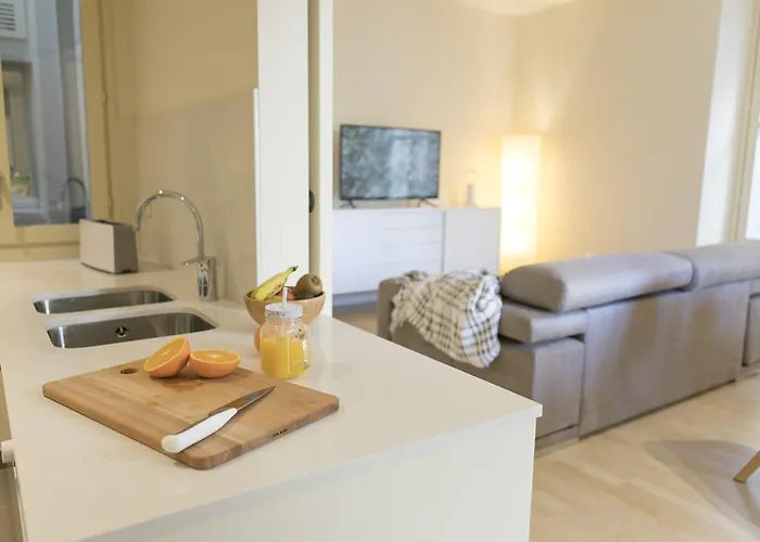 Bravissimo Cort Reial-3b Апартаменты Жирона