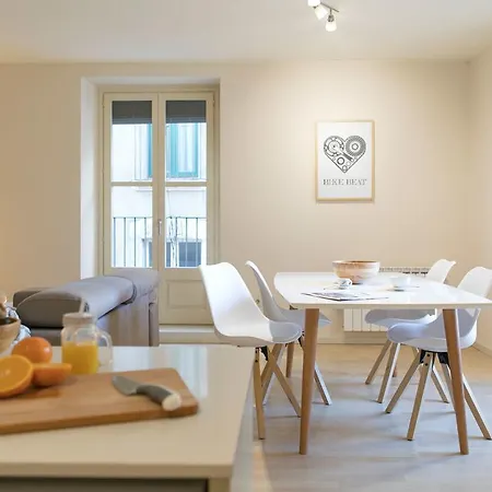 Bravissimo Cort Reial-3b * Girona